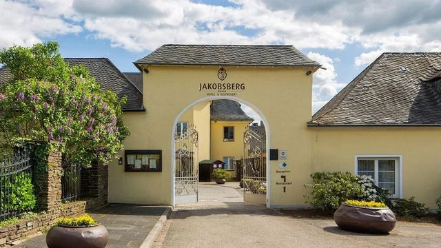 Romantik Hotel Klostergut Jakobsberg